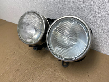 1995 to 1997 Jaguar XJ6 Right Passenger RH Side Headlight OEM ab8193 DG1