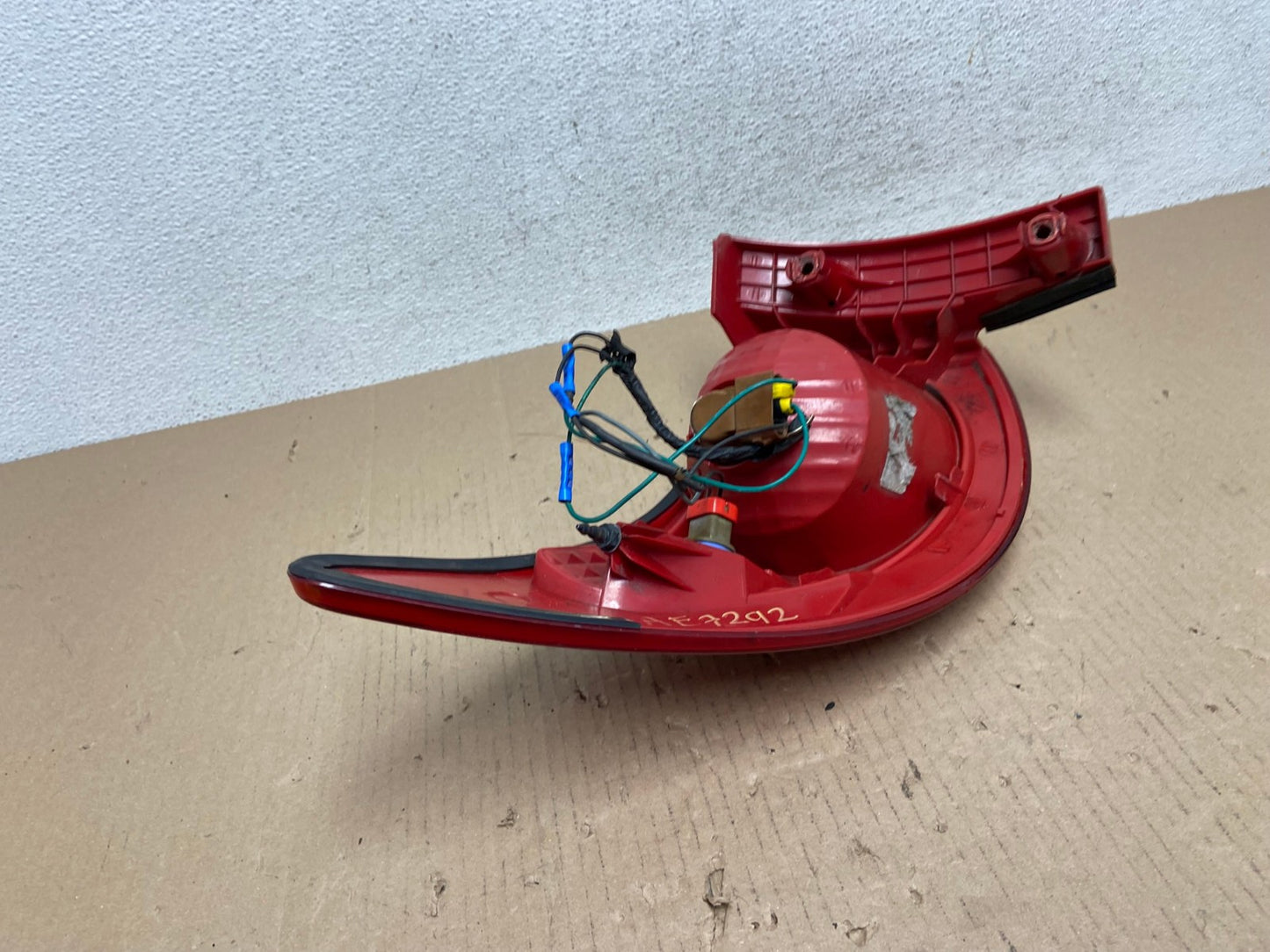 2009 2010 2011 2012 Chevrolet Traverse Right Passenger Tail Light AE7292 LK7