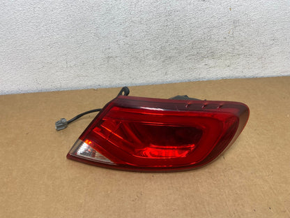2015 2016 2017 Chrysler 200 Sedan Right Passenger Side Tail Light AD5315 LK0