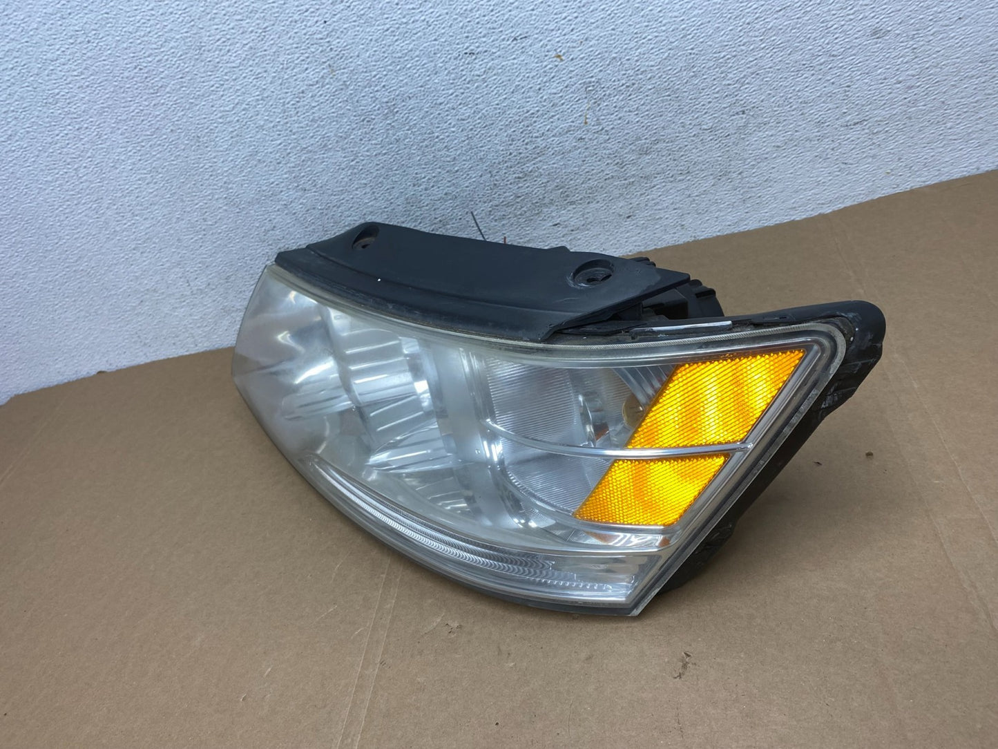 2009 - 2010 Hyundai Sonata Left Driver LH Side Headlight Halogen AD7859 DW1