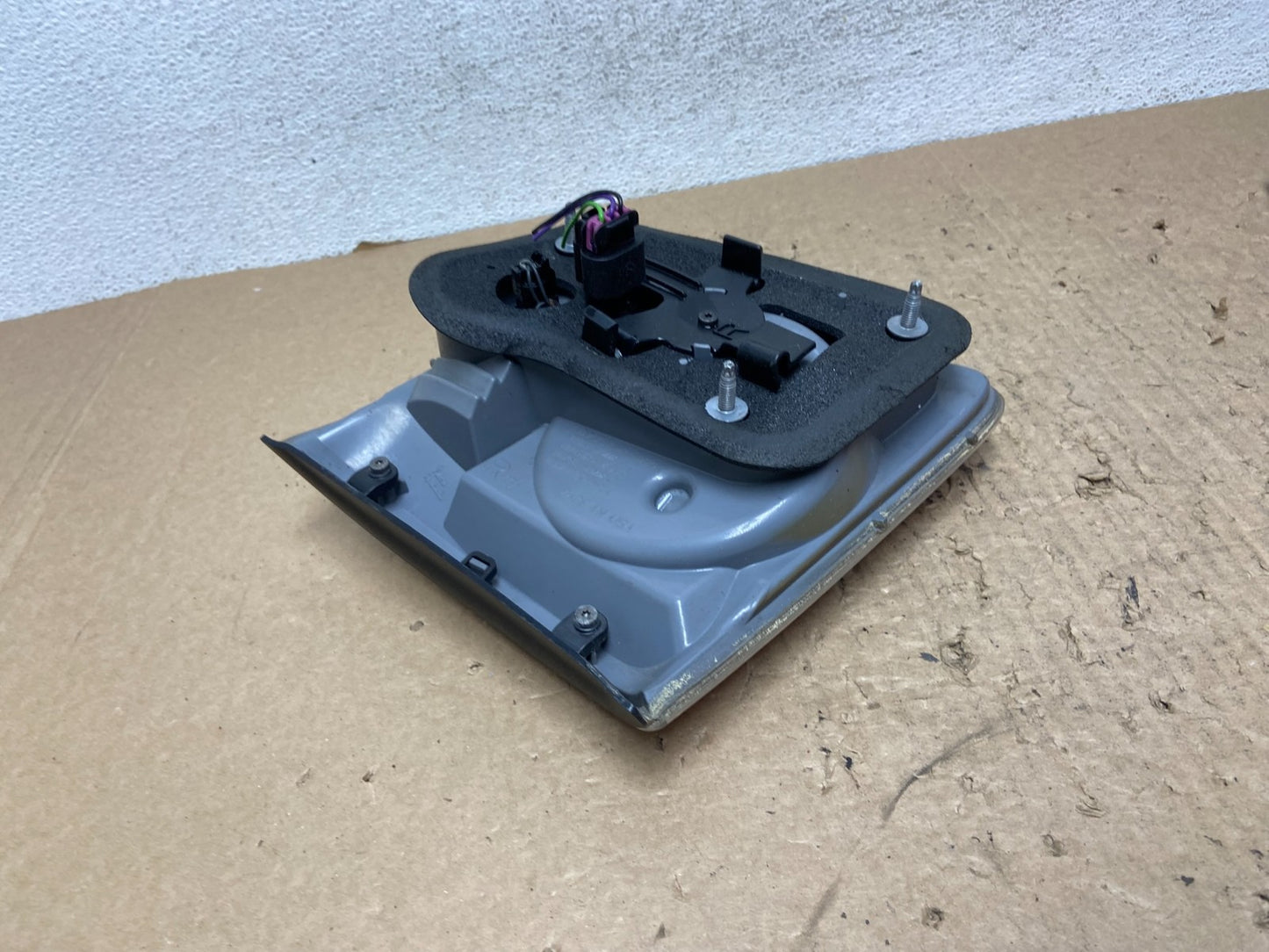 2007 to 2012 GMC Acadia Right Passenger Rh Hatch Tail Light Inner AF8360 DW5