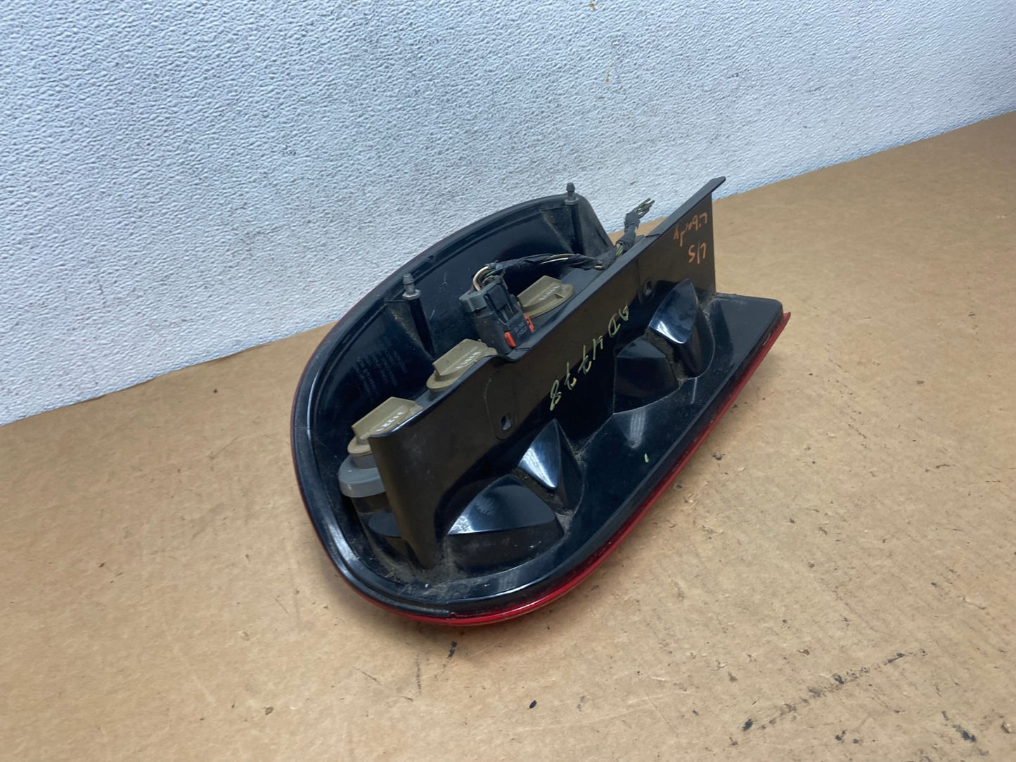 2002 2003 2004 Jeep Liberty Left Driver LH Side Tail Light TYC AD4778 LK3