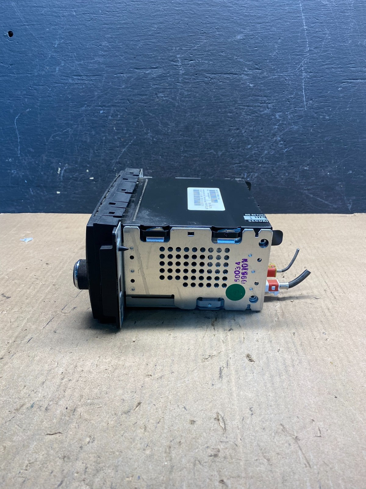 2007-2012 Chrysler Dodge Jeep Ram Radio CD MP3 AUX Receiver AE7836 DW2