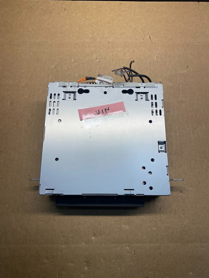 2007 to 2013 Volvo XC90 Radio AM FM Receiver MP3 CD Player AG7360 DG4