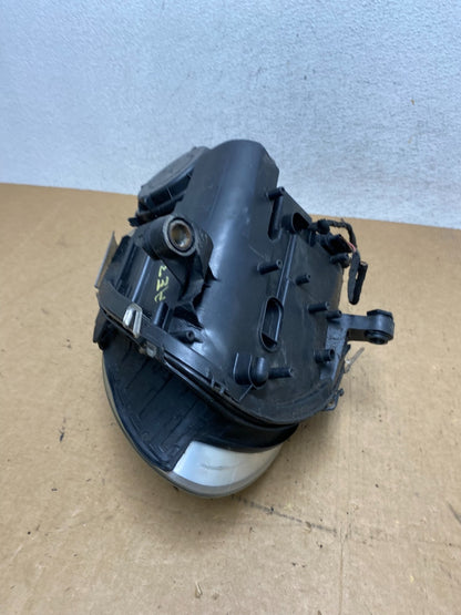 Halogen 2006 2010 Mercedes W251 R-Class Right Passenger Headlight AE3290 DW7