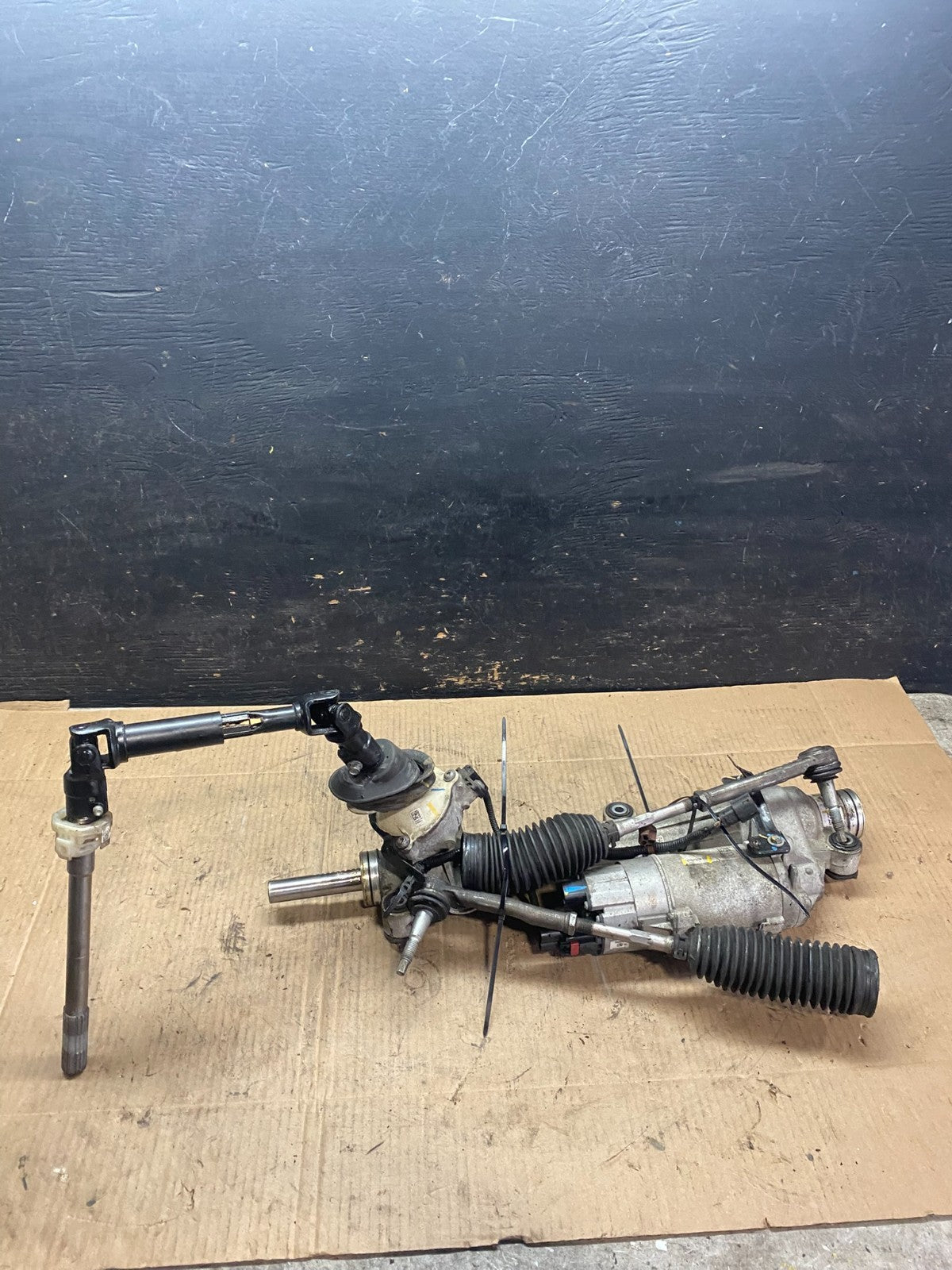 2018-2019 Chevrolet Cruze 1.4L Power Steering Gear Rack Pinion Motor R7857 PS5