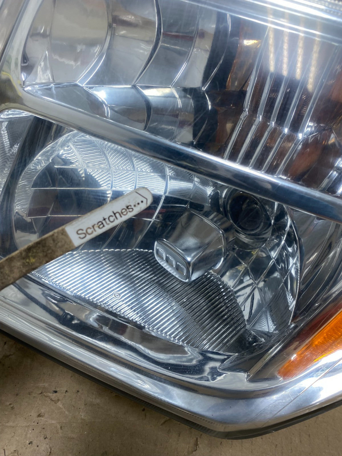 2005 2006 2007 Nissan Pathfinder Halogen Headlights Left+Right AF7099 DW3