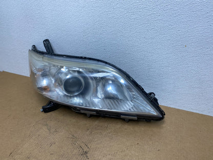 2011-2014 Toyota Sienna Right Passenger RH Halogen Headlight AC2961 DW1