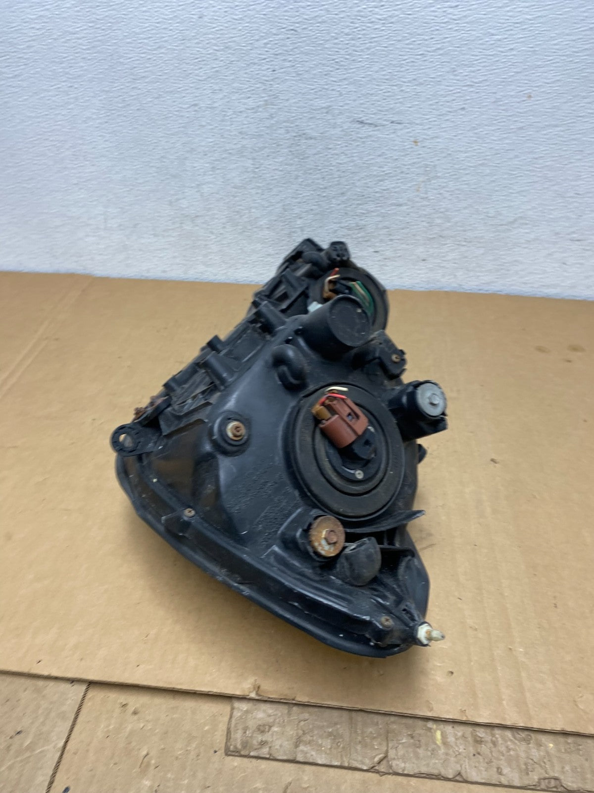 2001 to 2005 Lexus GS430 Gs300 Right Passenger Headlight Halogen AD2670 DW6
