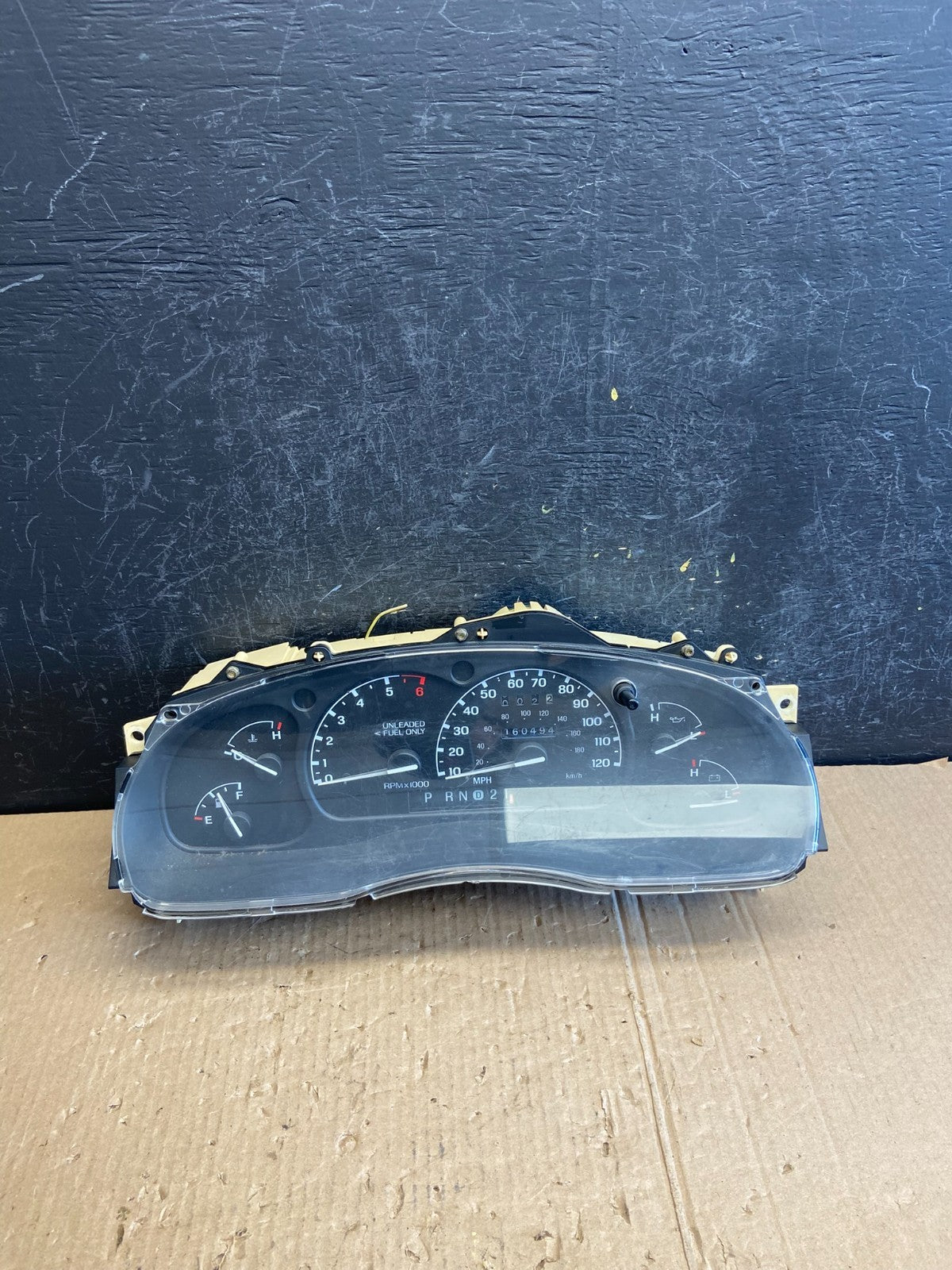 1999 to 2000 Ford Ranger Speedometer Instrument Cluster AE4140 DG0