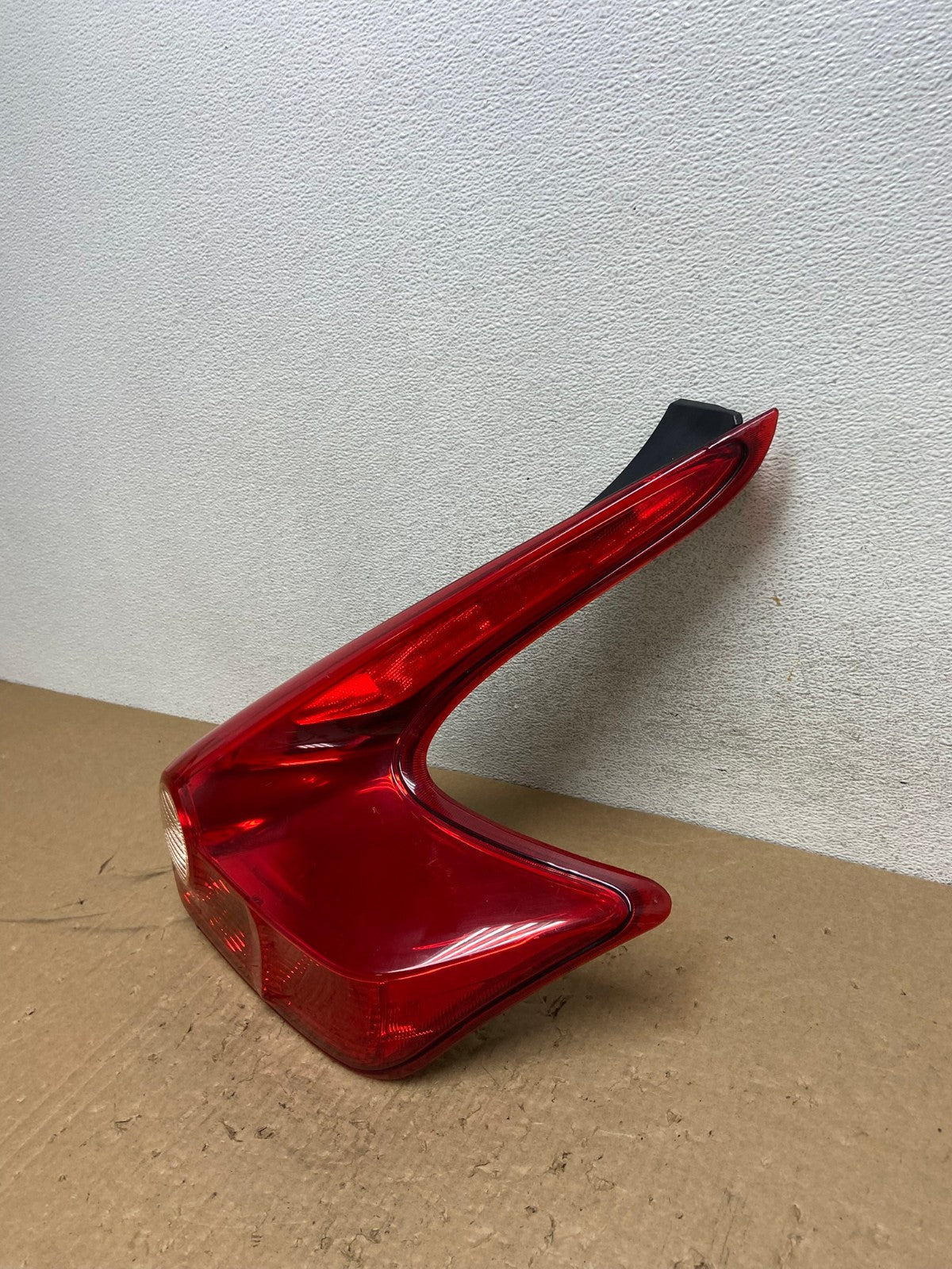2011 to 2014 Nissan Juke Right Passenger RH Side Tail Light AG1235 LK1
