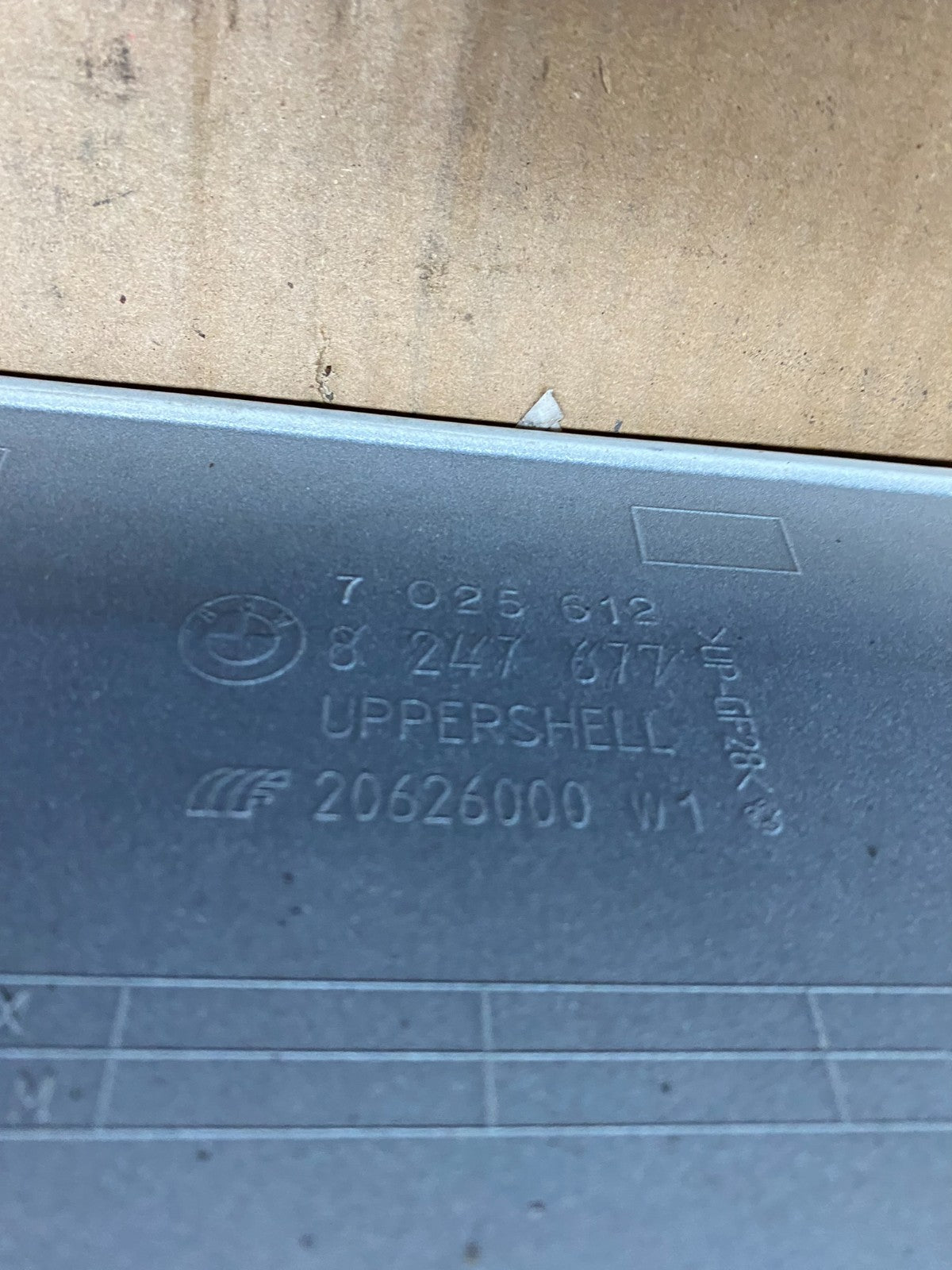 2000 to 2006 BMW X5 Trunk Hatch Spoiler OEM U6462 DG12
