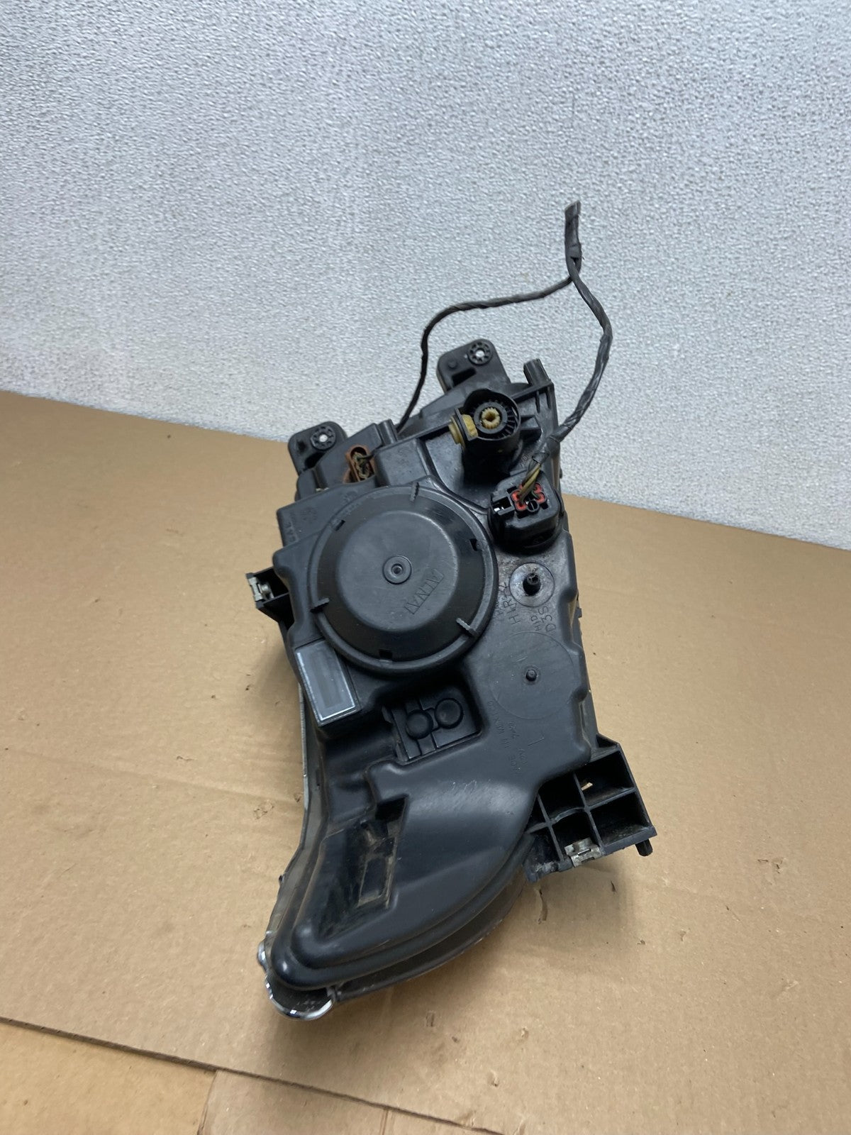 2011 to 2014 Ford Edge Front Left Driver Side Headlight Halogen Oem AB6104 DW8