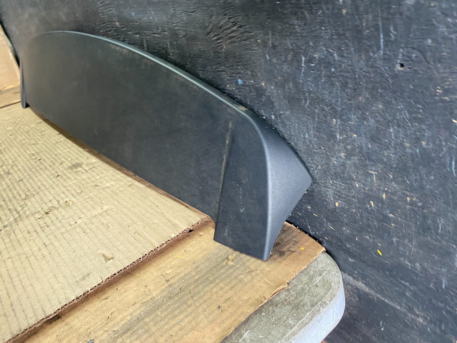 2007 to 2010 Jeep Compass Spoiler 3RD Third Break Light Rear OEM S5596 DG1