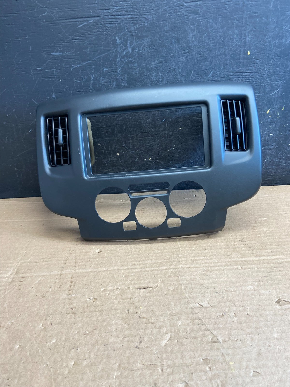 2013-2021 Nissan NV200 Center Console Radio Climate Control Air Vent af2568 DG0