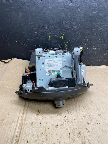 2012 to 2017 Nissan NV1500 NV2500 Radio AM FM CD Player Receiver Oem x6151 DG4
