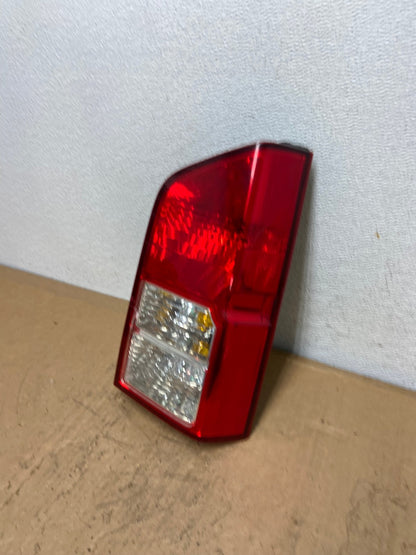 2005 to 2012 Nissan Pathfinder Right Passenger RH Side Tail Light AD0601 LK1