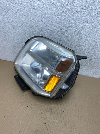 2010 to 2015 GMC Terrain Halogen Left Driver Lh Side Headlight AF5850 DW1
