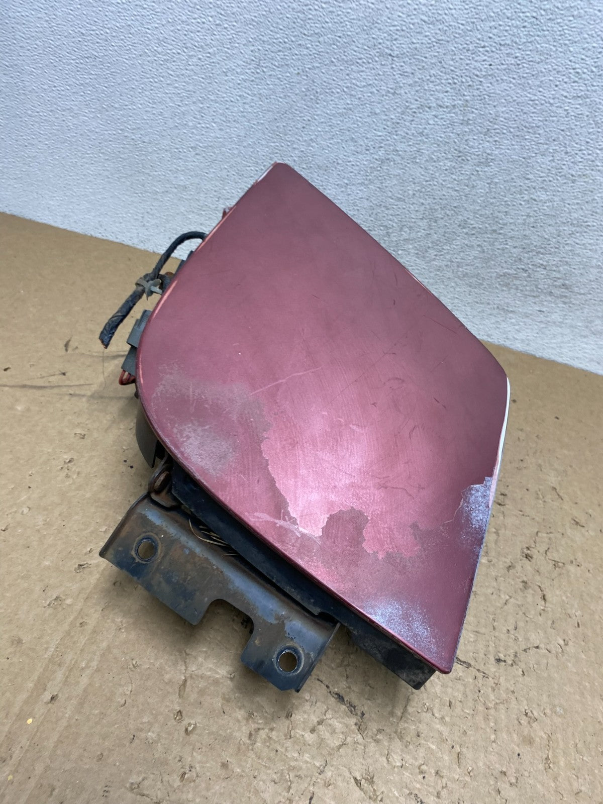 1991 to 1993 Mitsubishi 3000GT Right Passenger Headlight W Motor AG1422 DG3
