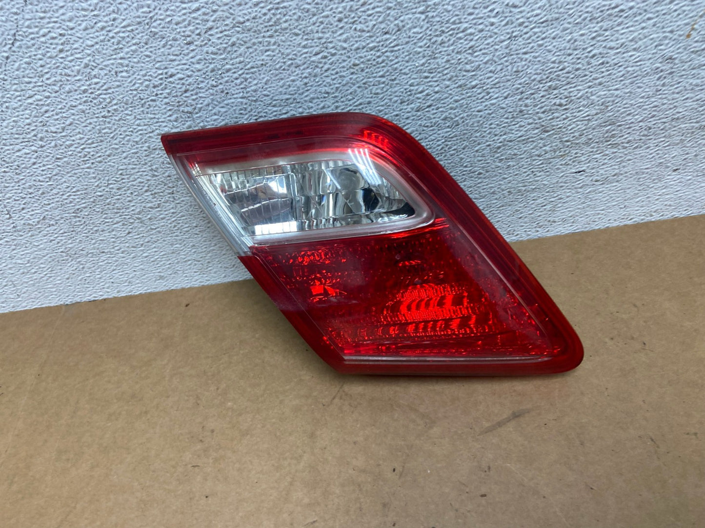 2007 2008 2009 Toyota Camry Left Driver Tail Light Trunk Lid Inner AE3011 LK0