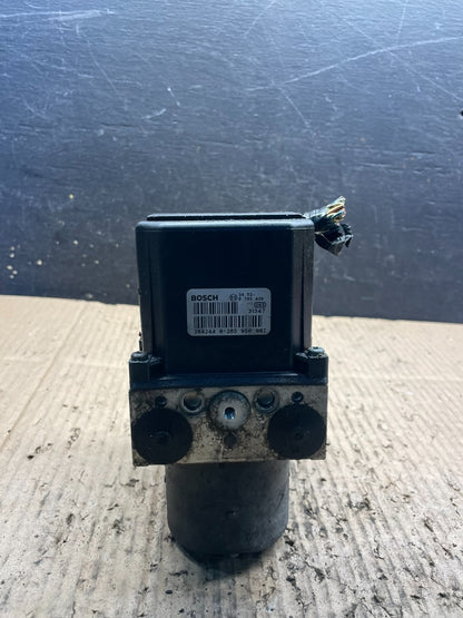 BMW X5 Series E53 ABS DSC Hydro braking unit pump 6765428 S4466 DG0
