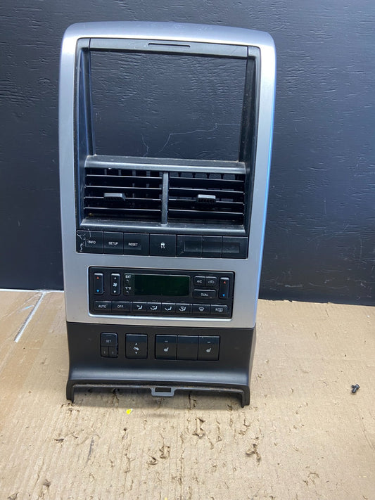 2006 - 2010 Ford Explorer Radio Heater Climate A/C Control Bezel  Trim AB5798 DG0