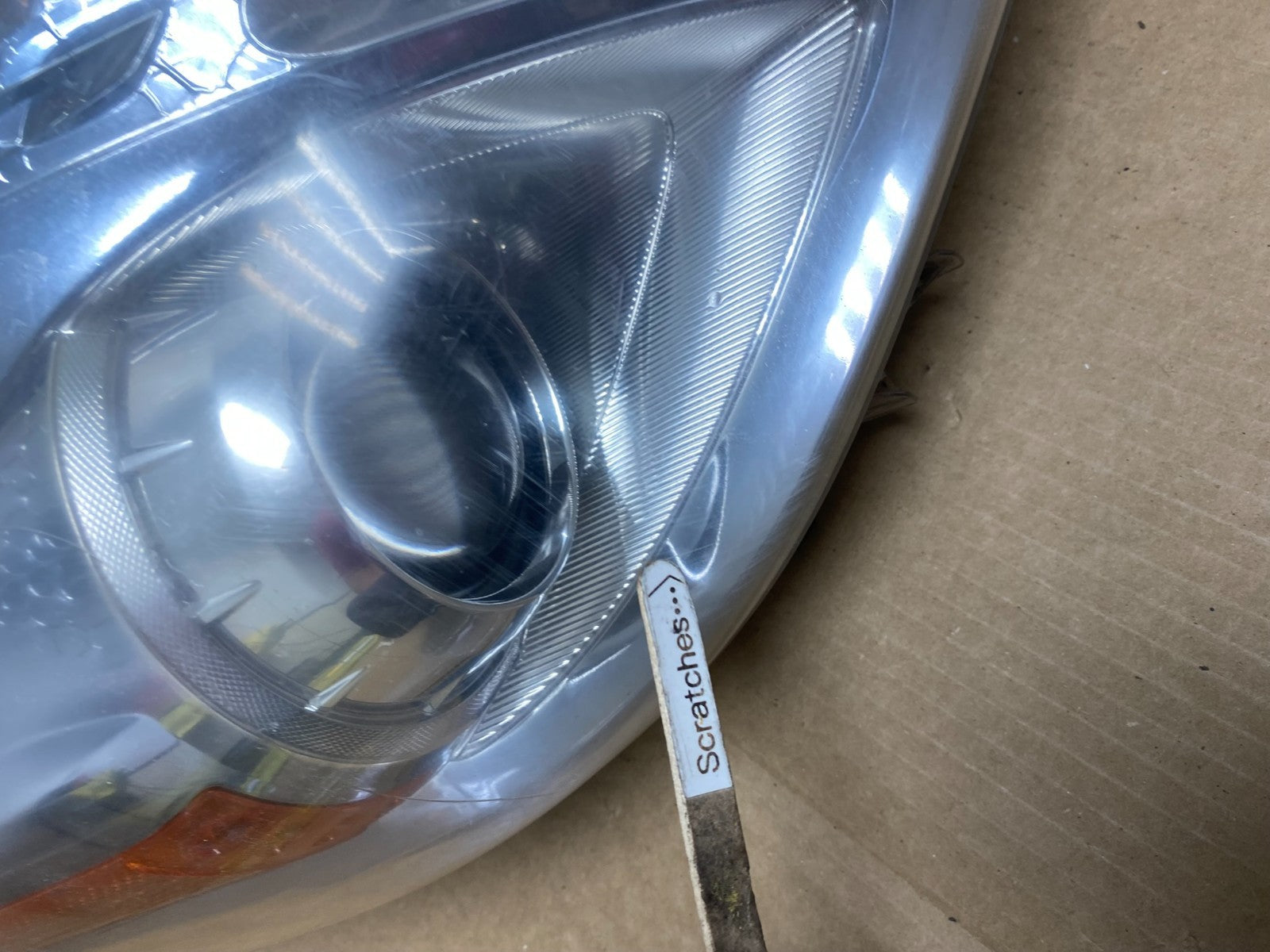 2010 - 2011 Toyota Prius Right Passenger Rh Blue Halogen Headlight AF9500 DW3