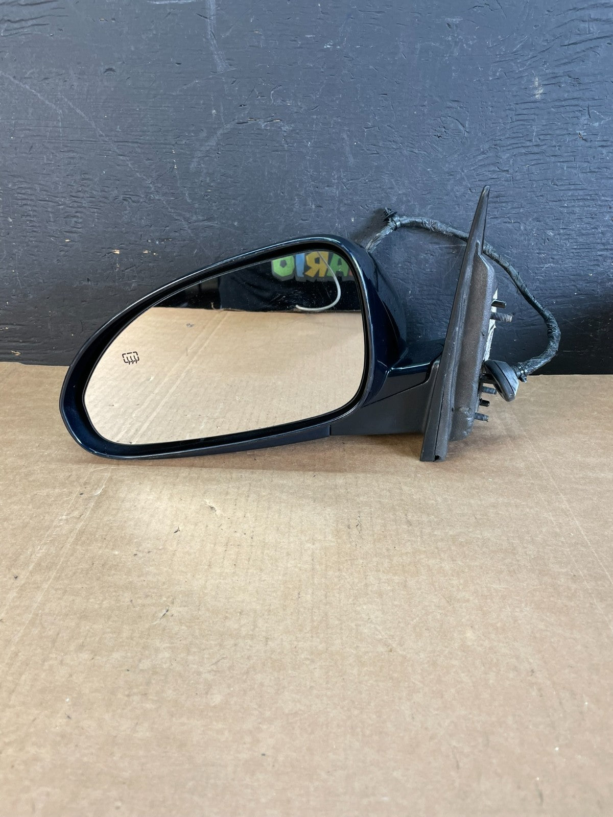2008-2012 Buick Enclave Left Driver Heat Door Turn Sg Mirror Heated OE AE8312 DG10