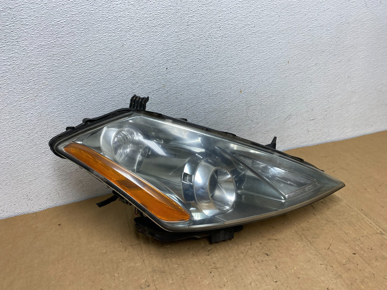 2003 to 2007 Nissan Murano Headlight Xenon HID Right Passenger AD1268 DW2