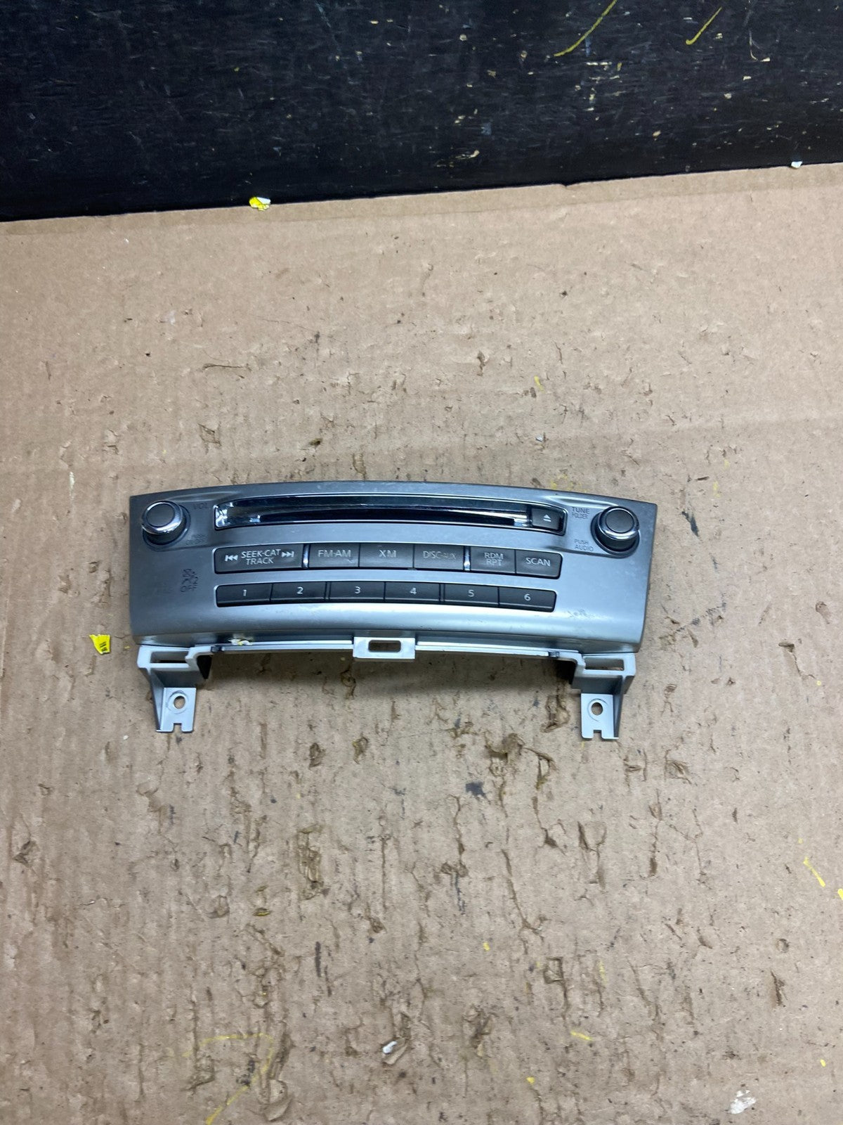 2013 2015 Infiniti JX35 Dashboard Center Radio AM/FM CD Player t6310 DG0