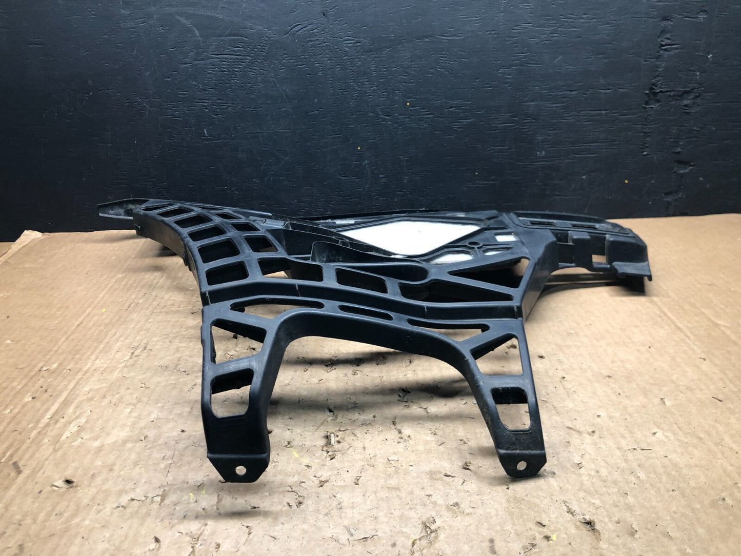 2007-2012 Mercedes GL450 X164 Rear Left Bumper Bracket Support Frame G36971