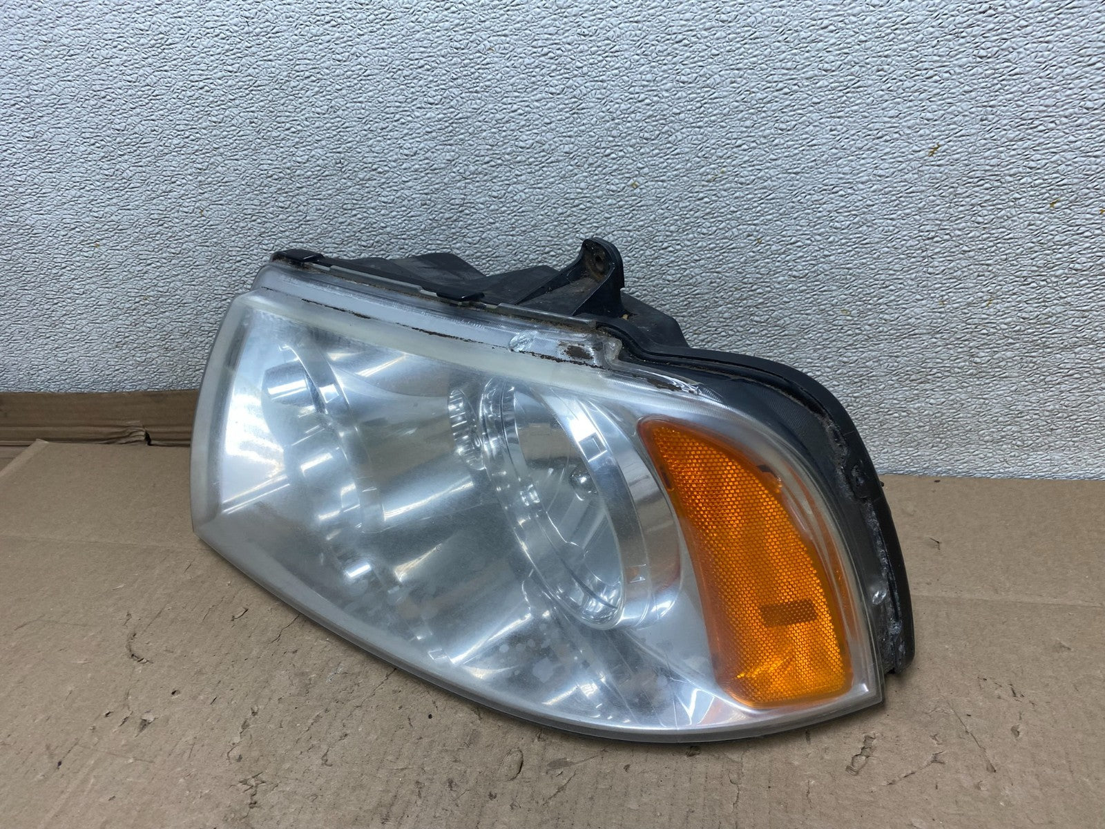 Halogen 2003-2006 Lincoln Navigator Left Driver Lh Side Headlight U6786 DW1