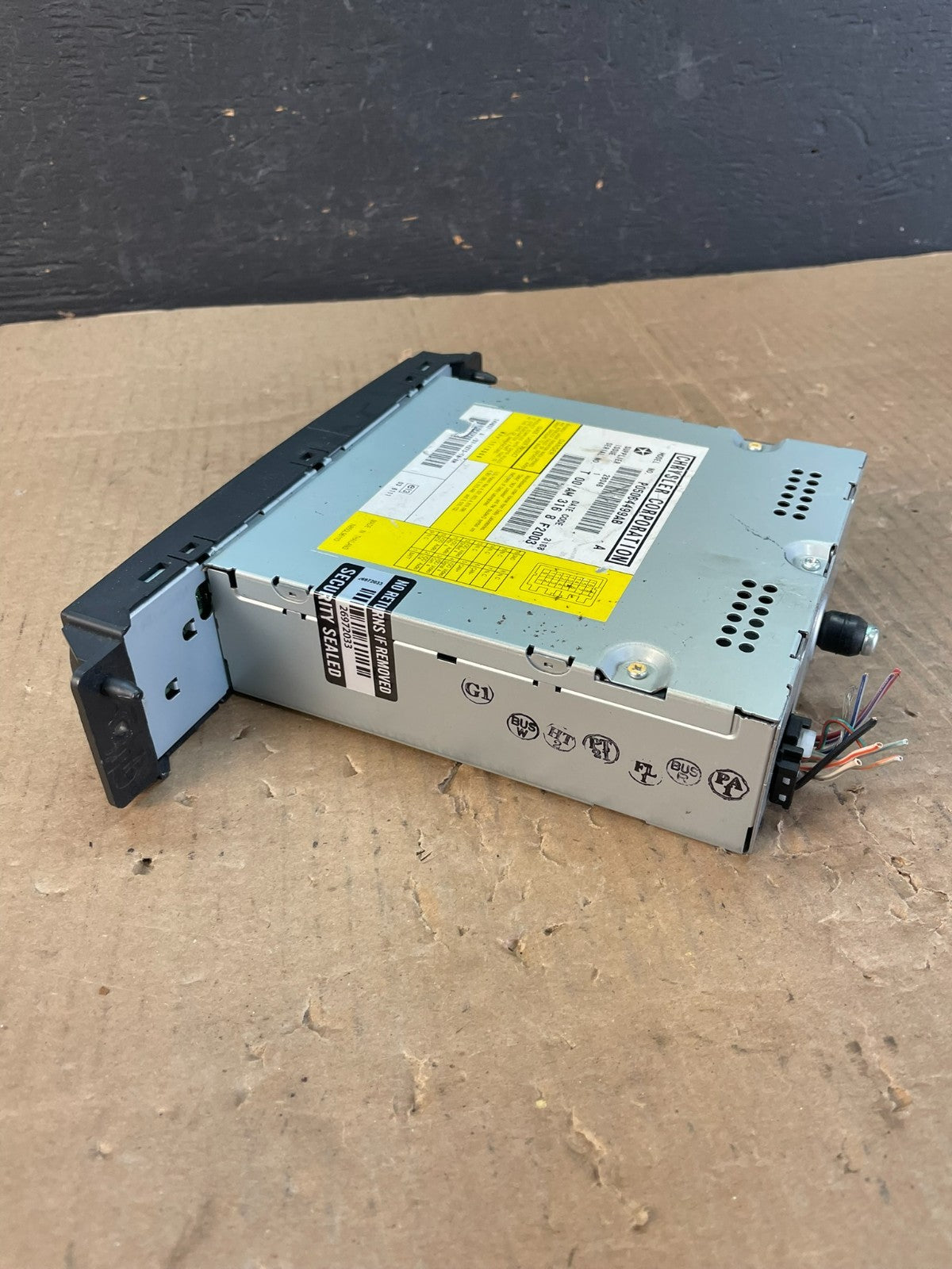 2009 2010 2011 Volkswagen Routan Video DVD Player AC4927 DG4