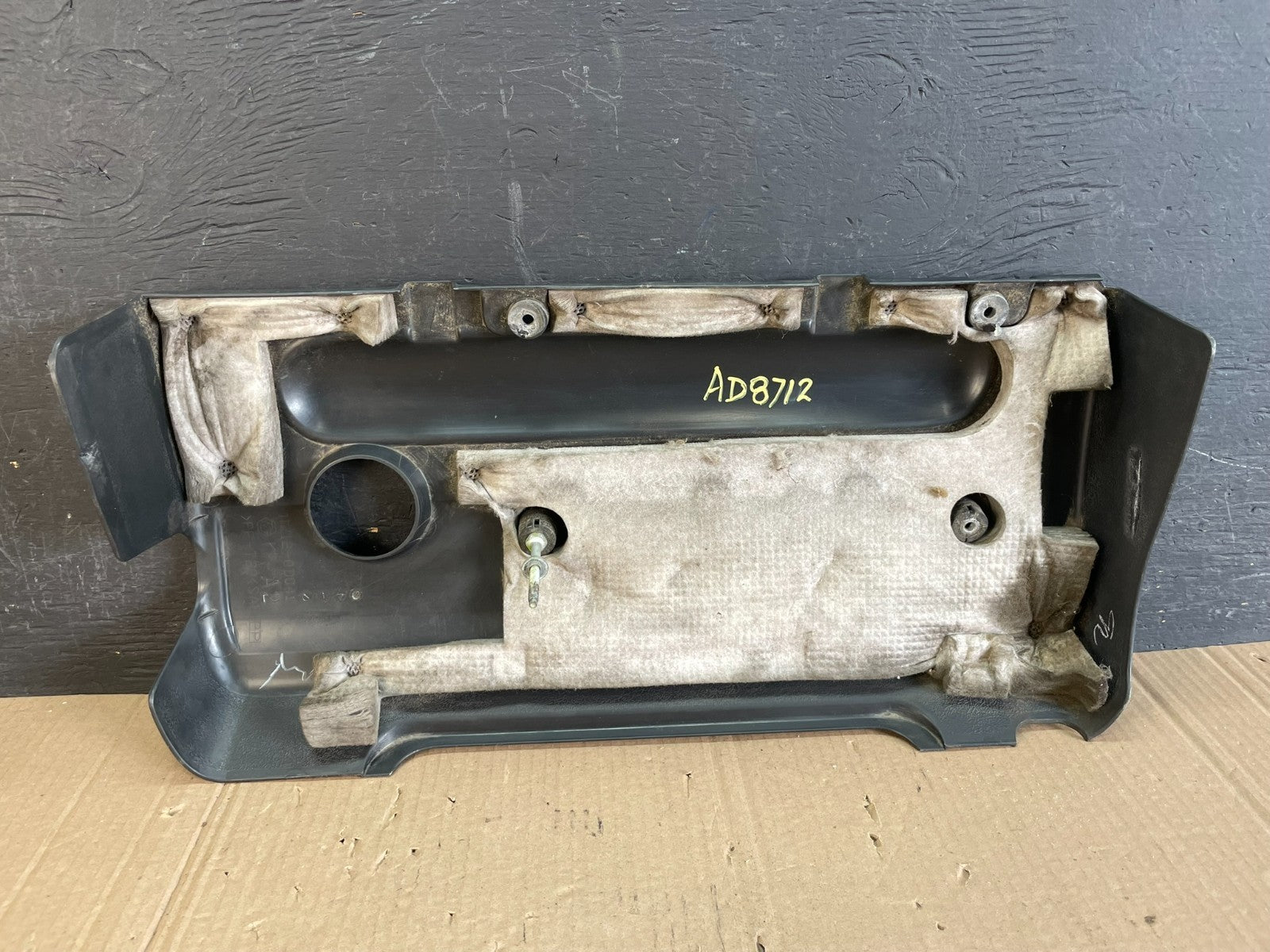 2005 to 2008 Toyota Corolla Matrix 1.8L Motor Engine Cover AD8712 DW3