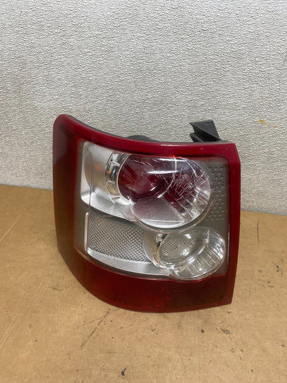 2006 - 2009 Land Rover Range Rover L320 Left Driver LH Tail Light Oem X5224 DW0
