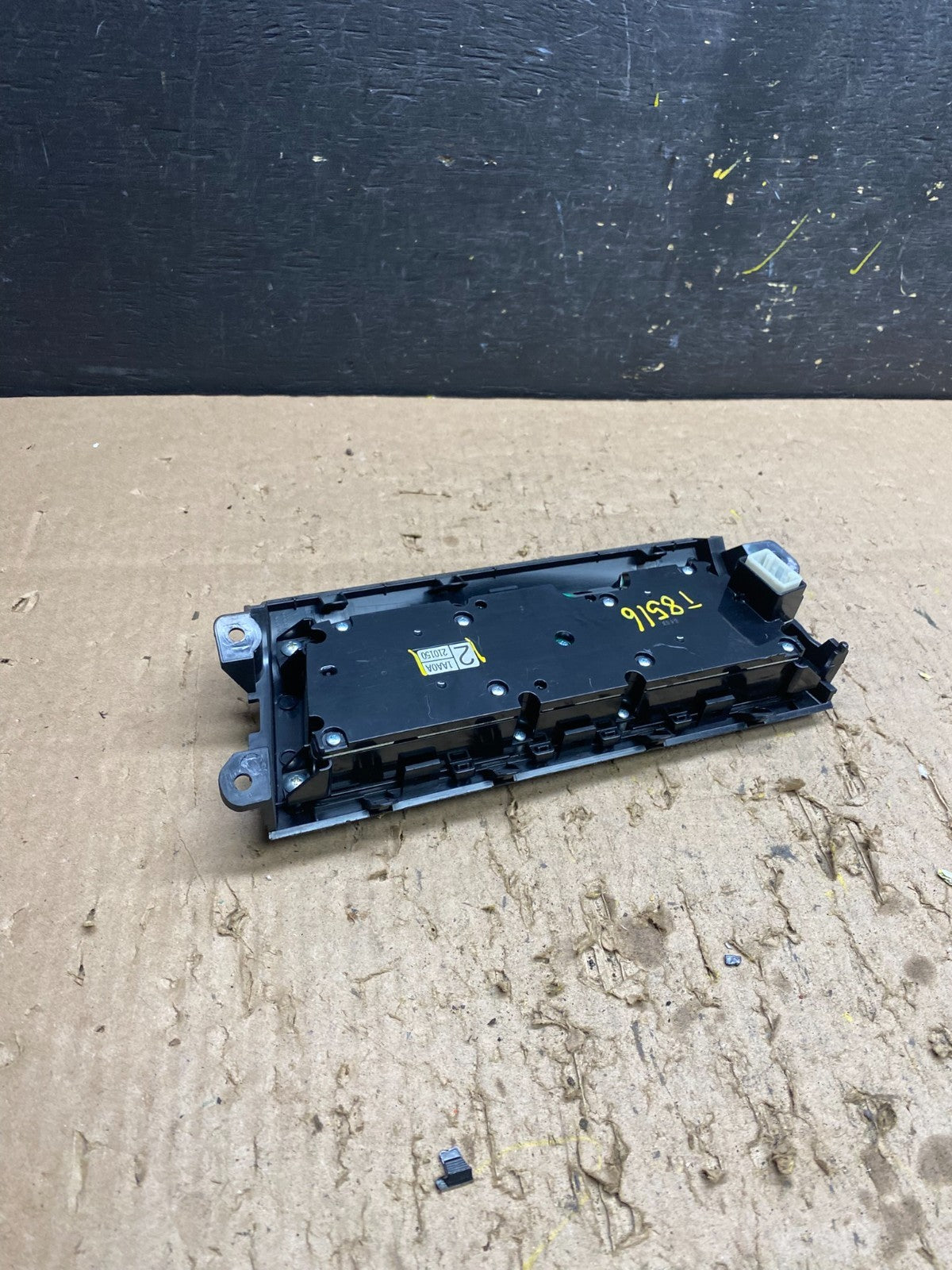 2009-2014 Nissan Murano AM FM Radio CD Control Panel T8516 DG4