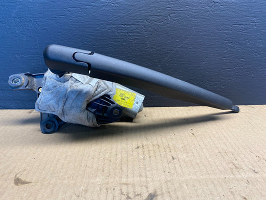 2011 to 2019 Ford Explorer Rear Windshield Wiper Motor OEM AB4185 DG0