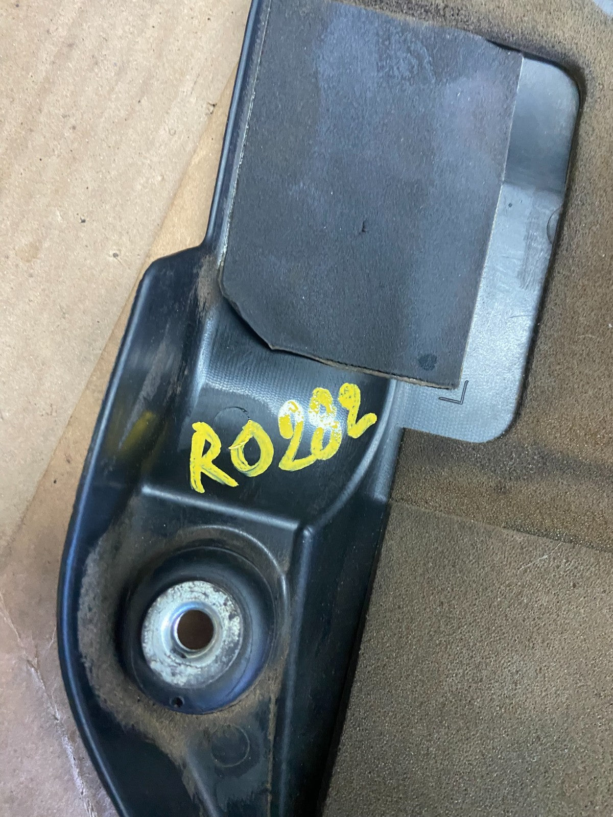 2007 to 2013 Nissan Altima 2.5 L Engine Cover R0282 DG9