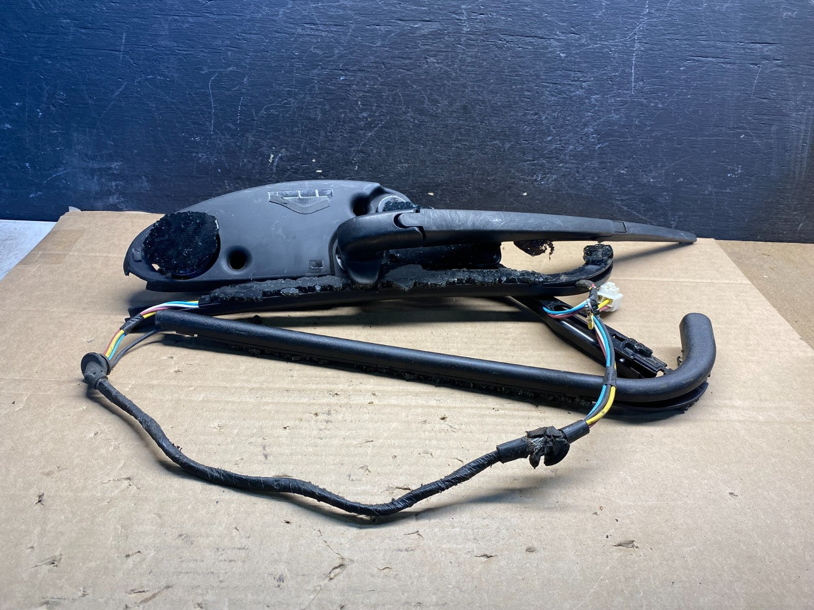 2011-2013 Jeep Grand Cherokee Tailgate Back Door Rear Wiper Motor Wiper ae82120