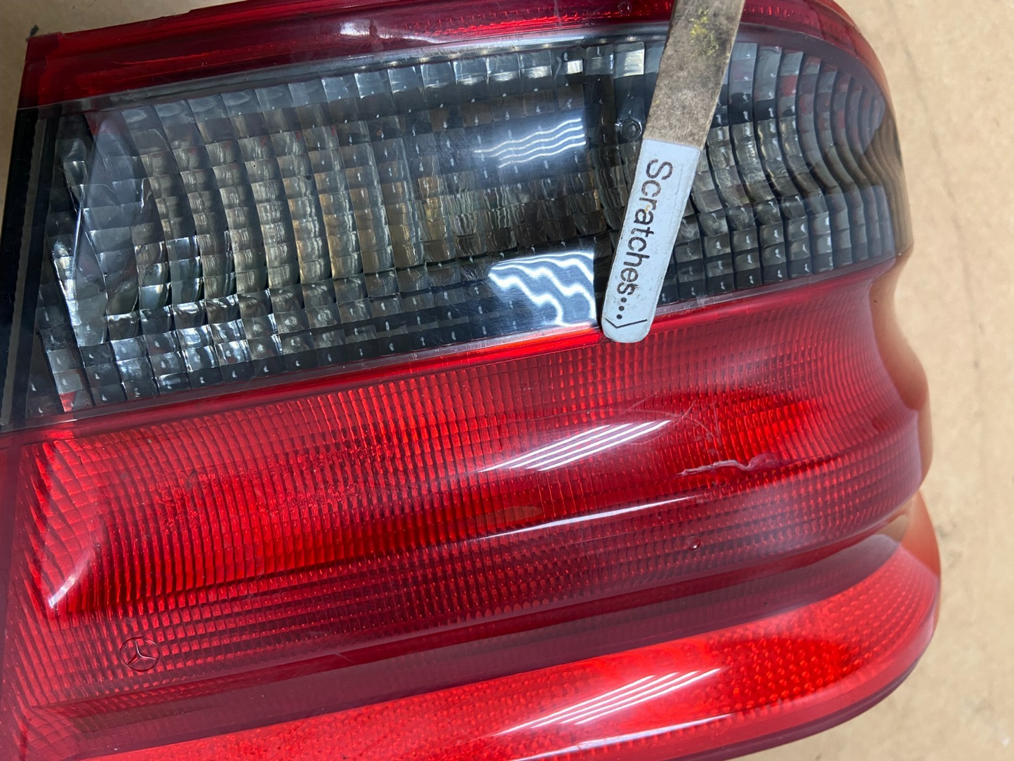 2000-2002 Mercedes-Benz E-Class E430 E320 Right Side Tail Light AE31273