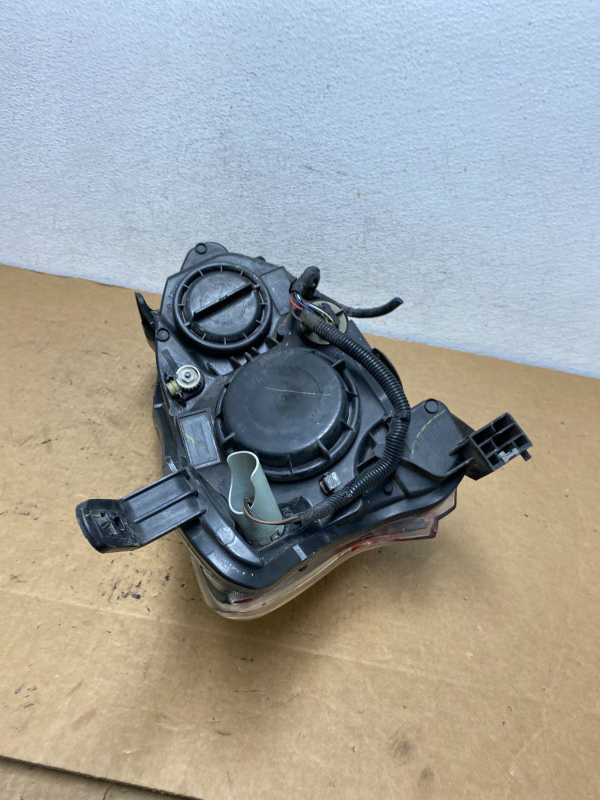2013 - 2015 Nissan Sentra W/LED Halogen Left Driver LH Headlight AD5216 DW9
