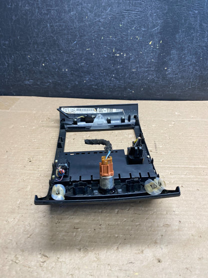 2004 to 2008 Ford F150 Radio Climate Dash Bezel Surround Black AG8374 DG5