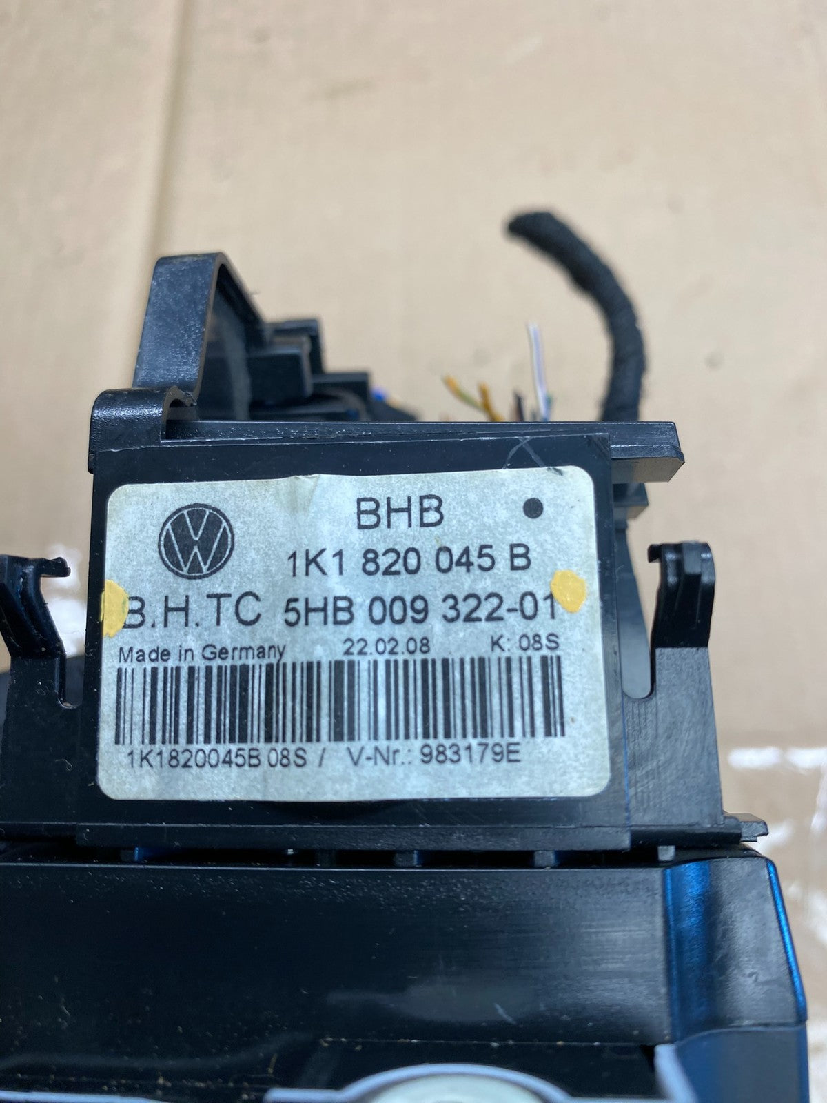 2005 - 2010 Volkswagen Jetta Center Climate Control Panel AC Heater AH5491 DG4