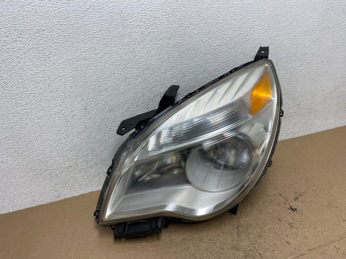 2010-2015 Chevrolet Equinox Halogen Headlight Left Driver LH Side AF5691 DW2