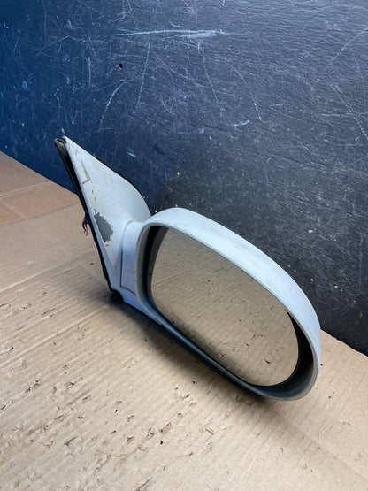 2002-2005 KIA Sedona Right Passenge Rh Side Door Mirror Oem S2416 DG12
