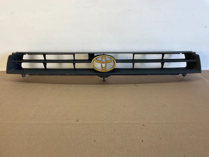 1992 1993 1994 Toyota Camry Front Upper Grill Grille AH6042 DG0