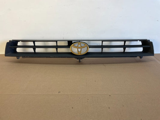 1992 1993 1994 Toyota Camry Front Upper Grill Grille AH6042 DG0