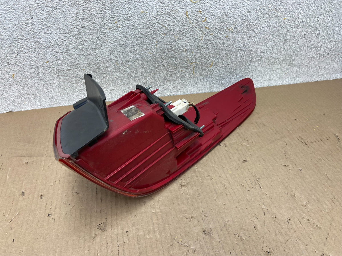 2016 to 2020 Kia Optima Left Driver LH Side LED Tail Light AH5864 DG5