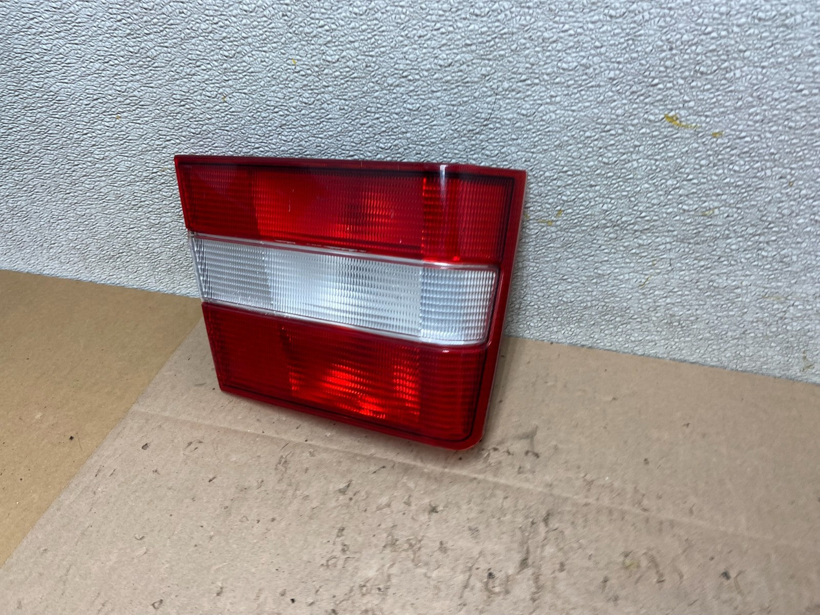 1997 to 1999 Volvo S90 Left Driver LH Side Inner Tail Light Oem Z6510 DW1