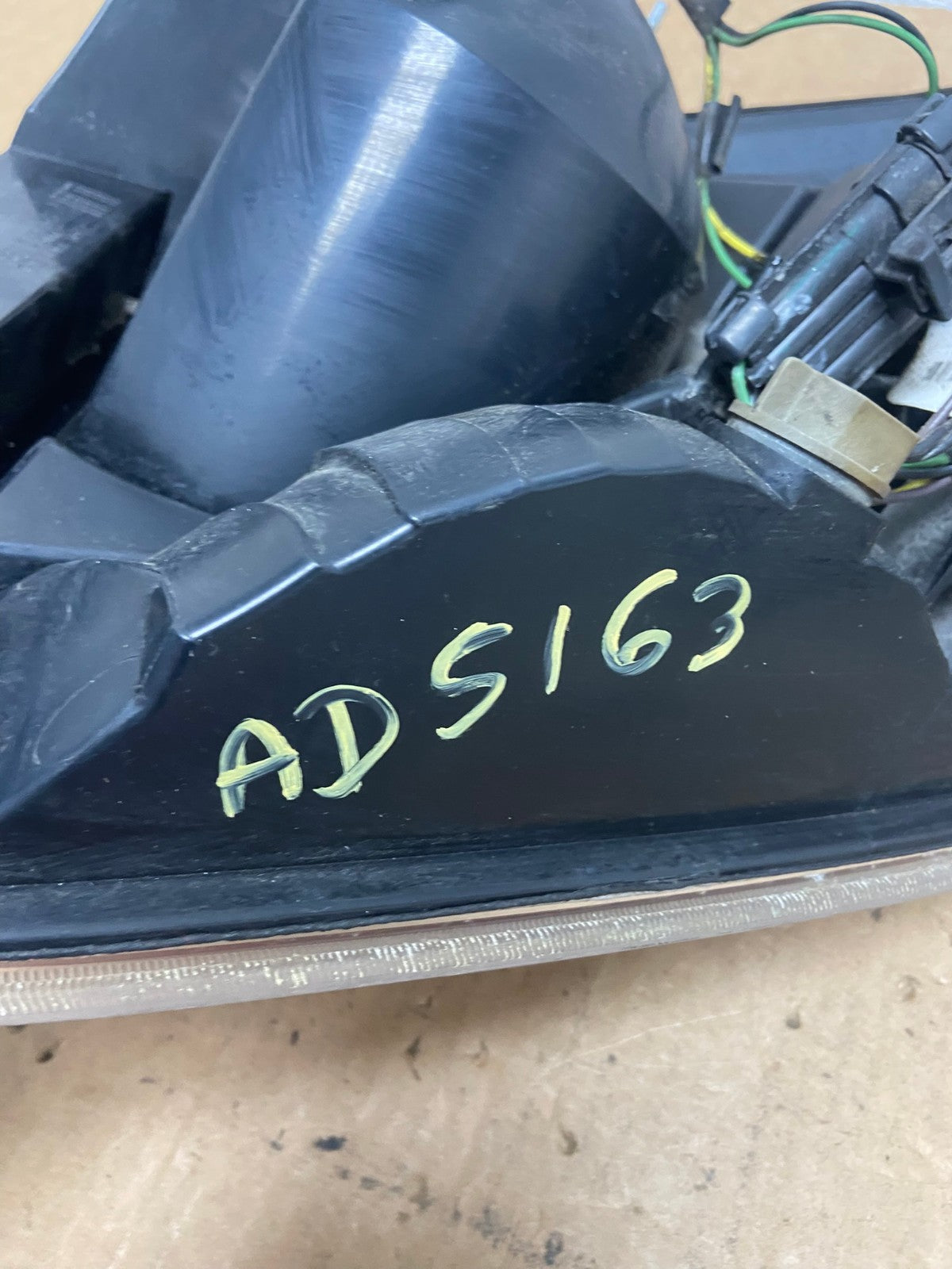 2006 to 2012 Chevrolet Impala Left Driver Lh Side Tail Light AD5163 LK7